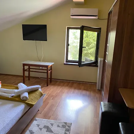 Casa Cristina 3*