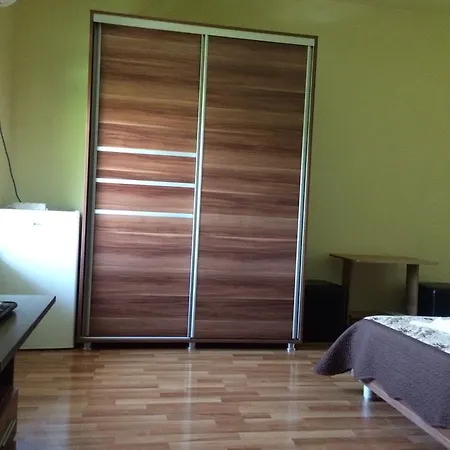 Casa Cristina Pensión 3*